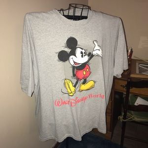VINTAGE DISNEY- Walt Disney world Mickey Mouse tee